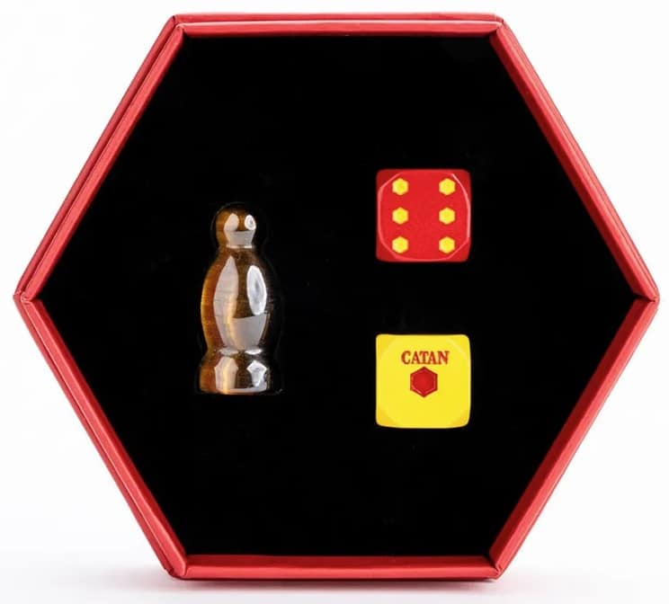 Fanroll Catan Tiger's Eye Robber and Metal Dice Set image 0
